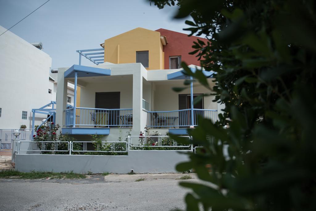 Ferienwohnung Niriides Kyparissia Exterior foto