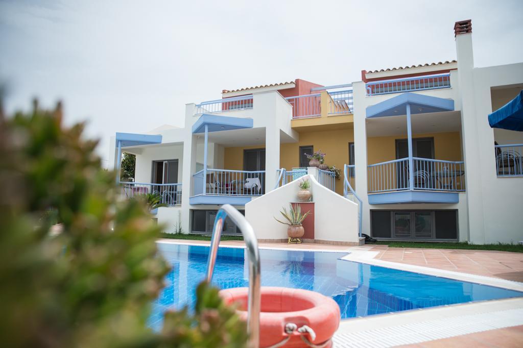 Ferienwohnung Niriides Kyparissia Exterior foto