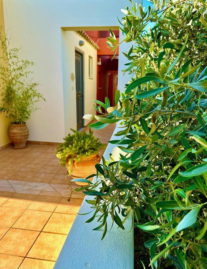Ferienwohnung Niriides Kyparissia Exterior foto